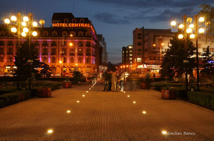 484645_10151634759892460_437203163_n