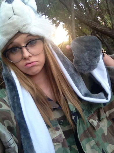 31578_279250388844890_225900141_n_large - xo_Acacia Clark_xo