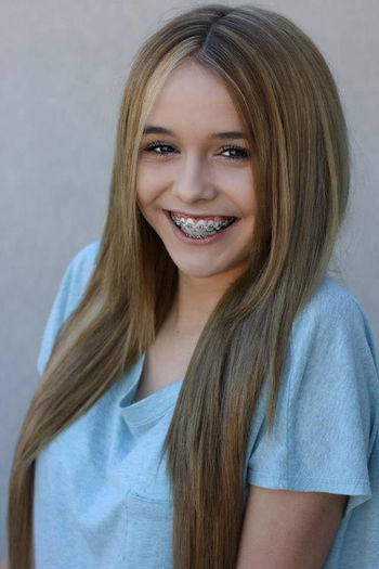 385350_584466108247062_1990771502_n_large - xo_Acacia Clark_xo