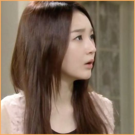 <3 .. =de la capatul scarilor,uitanduse urat la JY,pleaca sus= - l - x - Episodul 50 - x - l