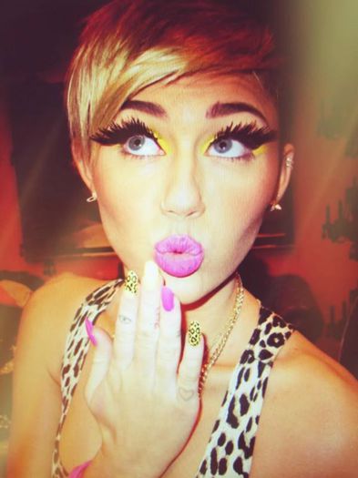 † Miley †