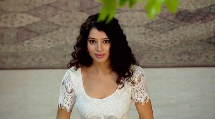 960058_422629471178380_443021234_n - Kaisa Yeh Ishq Hai Ajab Sa Risk Hai