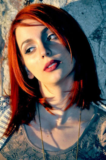 432196_276864662381253_1051701862_n