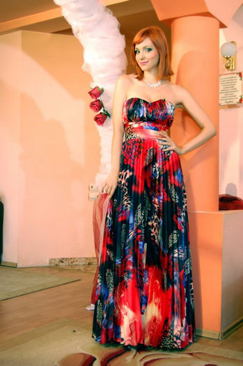 393219_227694833964903_1824459721_n