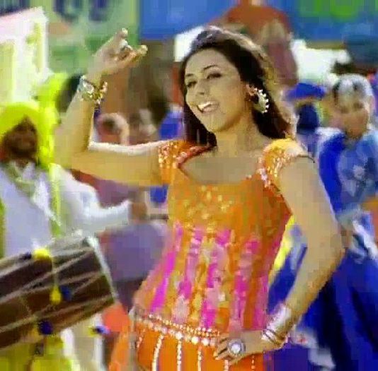 discowale khisko song (28) - Rani Mukherjee