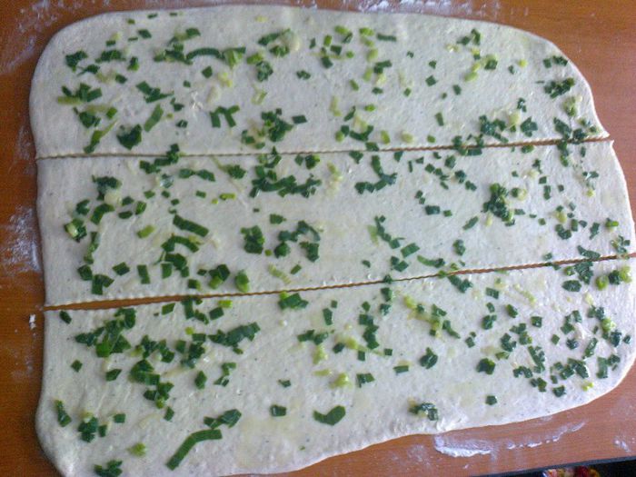 Paine decorativa cu ceapa verde