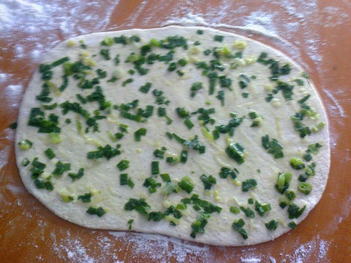 Paine decorativa cu ceapa verde