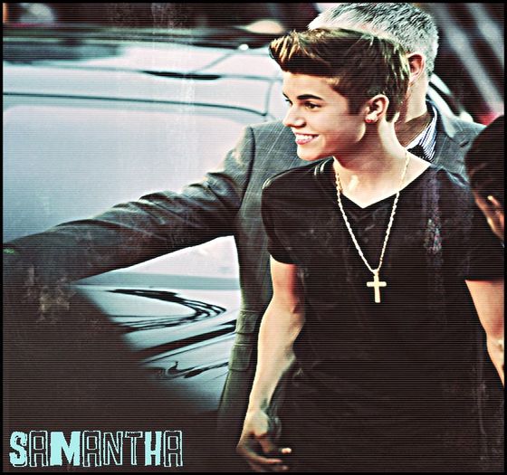 * statea sprijinit de perete ;; asculta * :o3