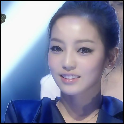 Nu e vina mea :-w Bebe e de vina :-w