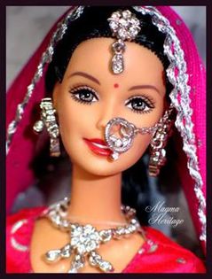 946738_606989699334165_1749198835_n - Indian Dolls