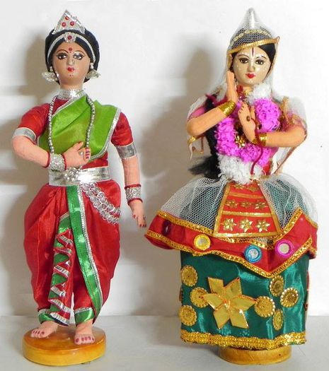 383535_606992309333904_431794600_n - Indian Dolls