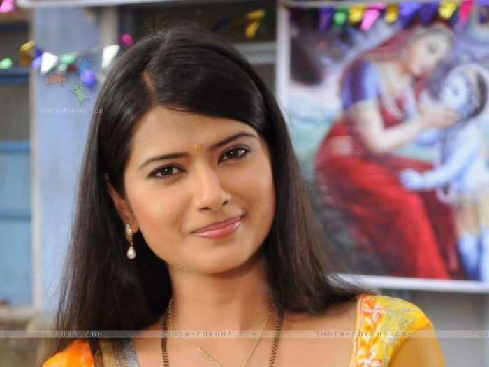 75050_320345374750718_2014269879_n - Kratika Sengar-Aarti