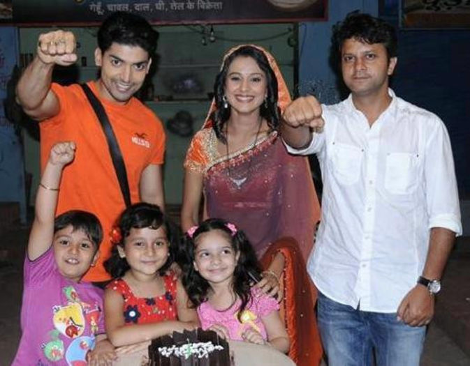 375780_530164127045668_1427117380_n