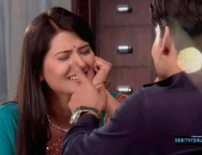 923339_531247083604039_1692749697_n - Kratika Sengar-Aarti