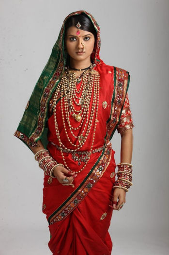 551553_530873133641434_1918478496_n - 3-Aarti-Kratika Sengar si  Yash-Gurmeet