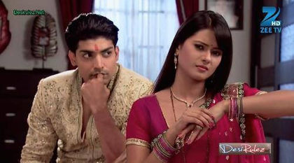 601218_548313251897422_1879258061_n - 3-Aarti-Kratika Sengar si  Yash-Gurmeet