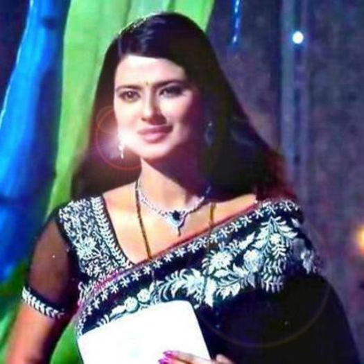 19098_476616232400458_942156633_n - 3-Aarti-Kratika Sengar si  Yash-Gurmeet