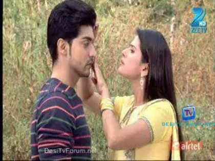 154696_468533113208770_528277992_n - Kratika Sengar-Aarti