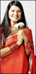 543736_526957544032993_1591127962_n - Kratika Sengar-Aarti