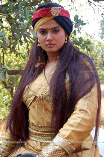 942195_534704249924989_1529414117_n - Kratika Sengar-Aarti