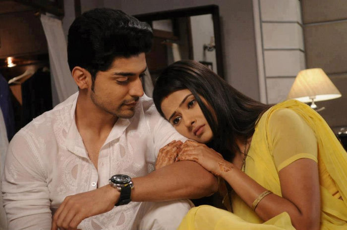65305_455982207797194_477611709_n - 3-Aarti-Kratika Sengar si  Yash-Gurmeet
