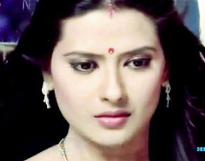 47311_459889080739840_1764191148_n - Kratika Sengar-Aarti