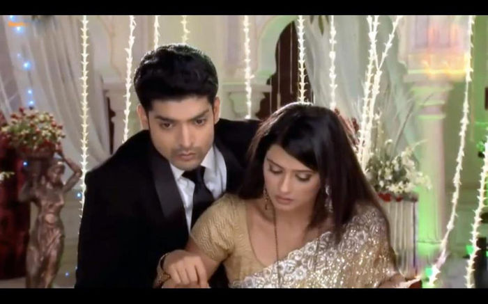 282012_432187460176669_380000813_n