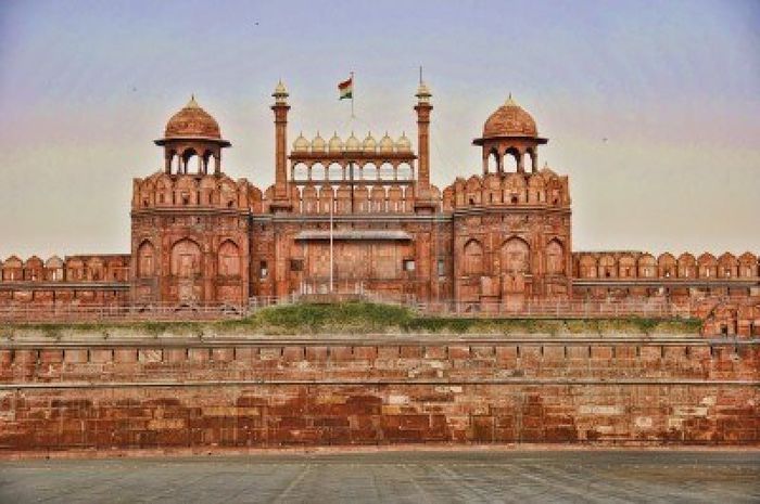 7817507-red-fort-new-delhi
