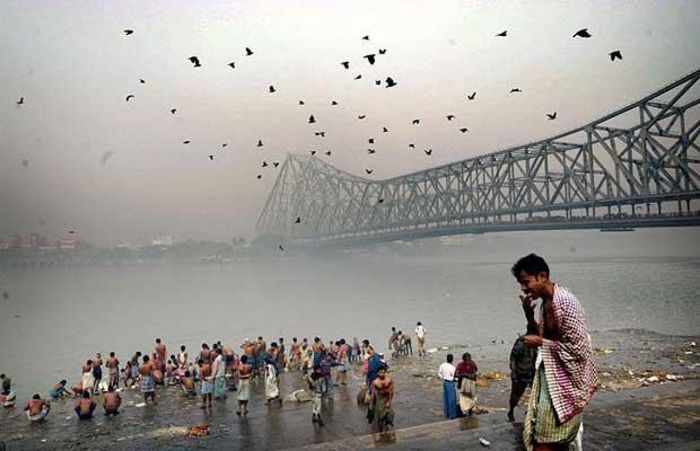 calcutta-bridge_1365702i - Calcutta