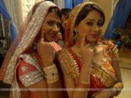 79251499_JRKMHGV3 - Gurmeet si Kratika love