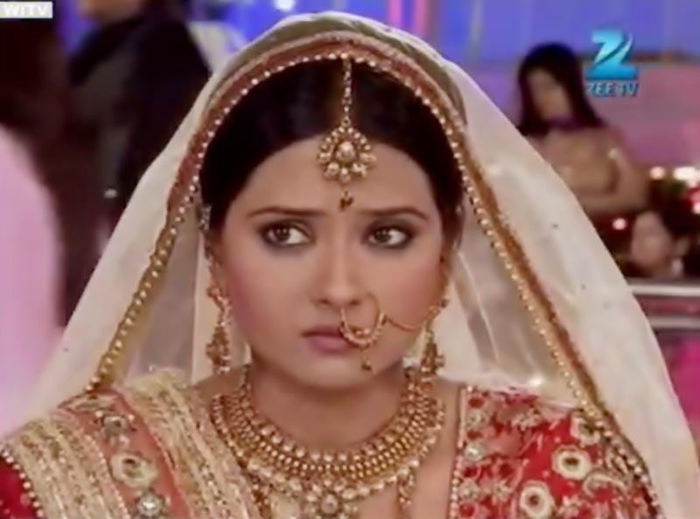 305762_530347487009261_2073445167_n - Gurmeet si Kratika love
