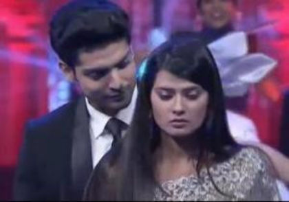 395072_112414965584714_884946149_n - 3-Aarti si Yash
