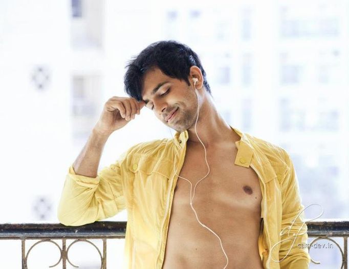 382514_404081269627707_1653840327_n - Anuj Sachdeva