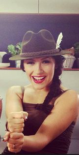 261756_551170831595868_888472299_n