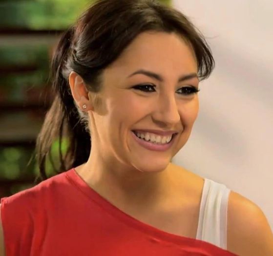 308590_545857472127204_199324941_n