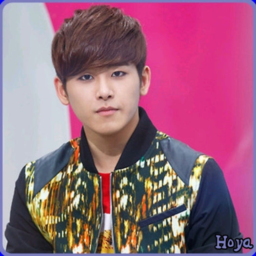 « ..[ridicand dintr`o sparnceana] ..de ce sa stau eu langa ea? ..Stai tu. :-w - l - x - Episodul 51 - x - l