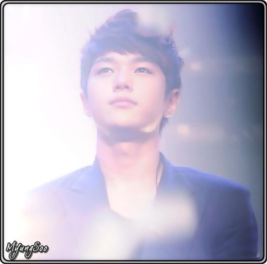 ∞ .. Da,Suzz. :) .. Fa-i pe plac lui Hoya,sii. :D .. ^se ridica^ .. Stai langa el. :D .. - l - x - Episodul 51 - x - l