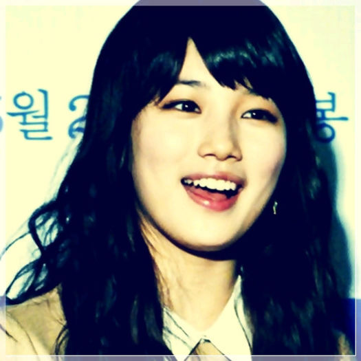 (*) ...Daa.. se trezeste cu sarutul Printesei.. pe care nu o avem.. :( :)) - l - x - Episodul 51 - x - l