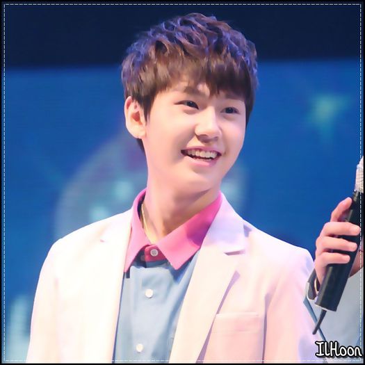 ♫ Eu..Vin de la CUBE..:-?? De ce nu il lasi sa doarma? :)).