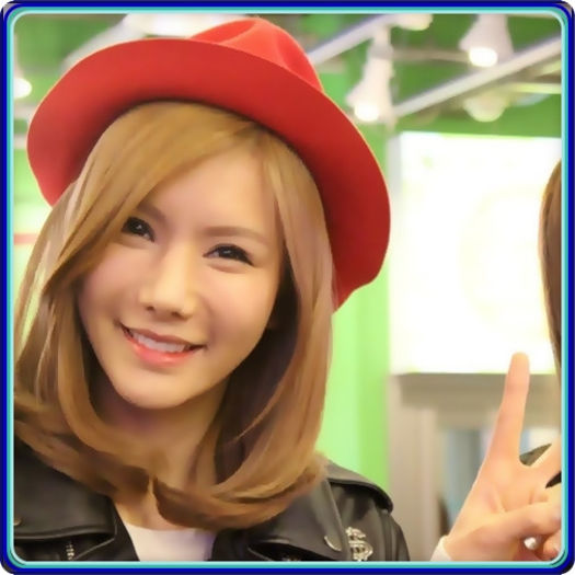 • Ooo..Ji Min..Hey :)