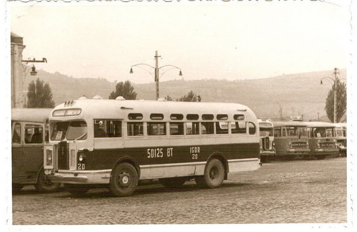 j1961_726_parc - AUTOBUZE DE EPOCA