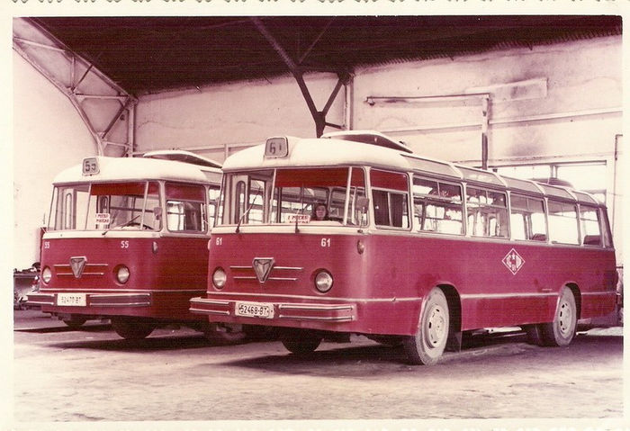 j1964_881_garaj - AUTOBUZE DE EPOCA