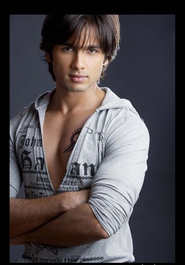 2598566840 - Shahid Kapoor