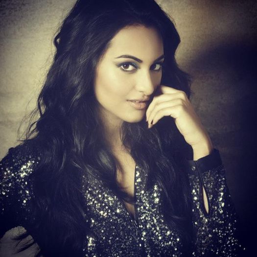 Sonakshi Sinha => Biia