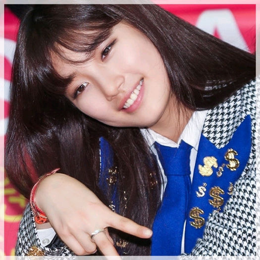 (*) ..Il aveam.. pe undeva.. prin camera.. :-? ..:))