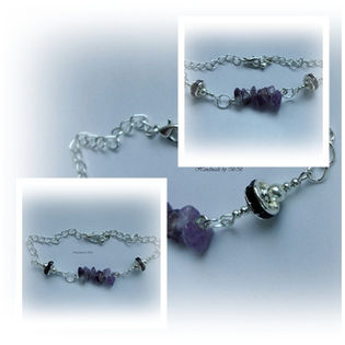 bRATARA AMETIST B197; -bratara cu cipsuri ametist si rhinestone negre, lungime 20 cm, reglabila
Pret 16 lei
