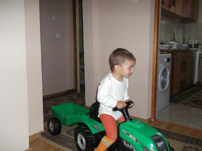 in vizita la prietena lui Anca: Claudia si familia ei..