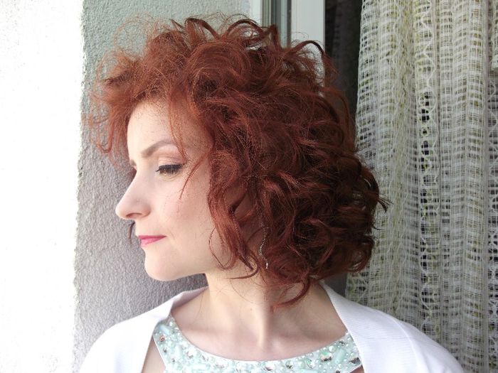 Anca cu o coafura speciala