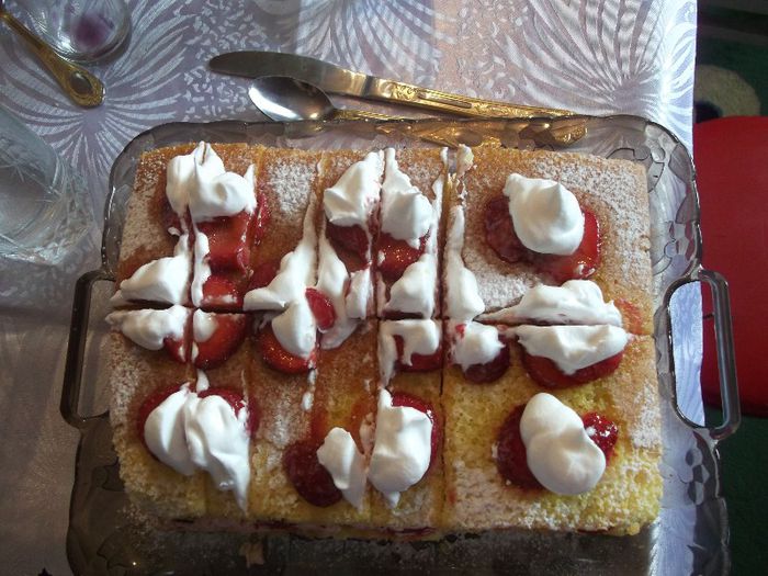 al doilea tort aniversar