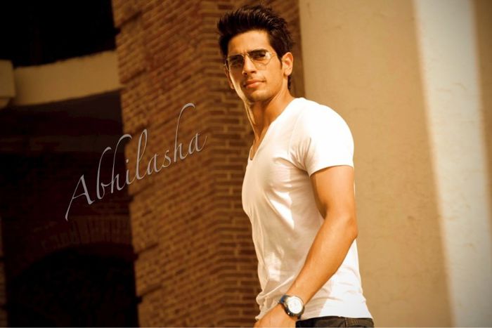 tumblr_mcm1j56BYV1r36ghpo2_1280 - Siddharth Malhotra